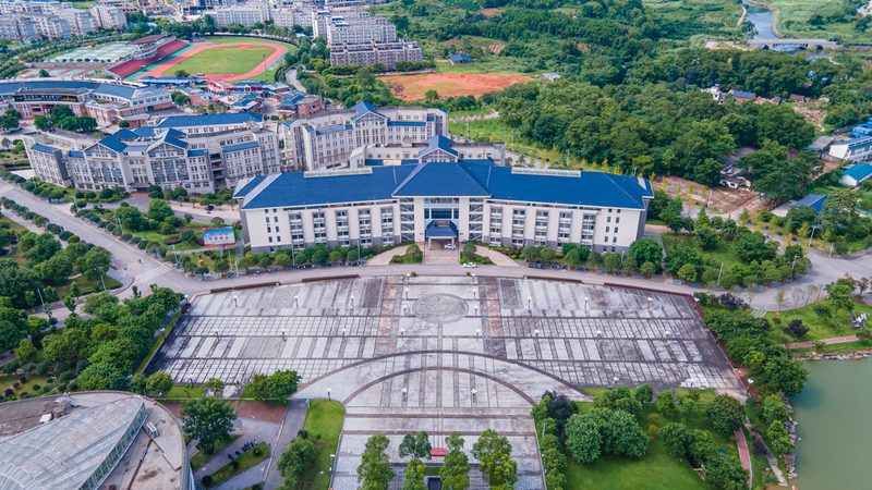 PCBA加工：揭秘其优缺点与行业应用